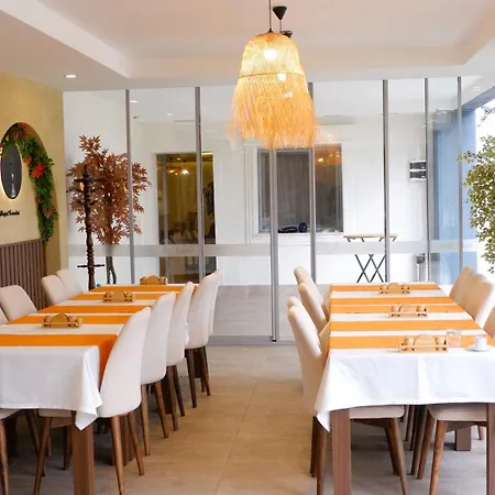 Hotel Labella 2*