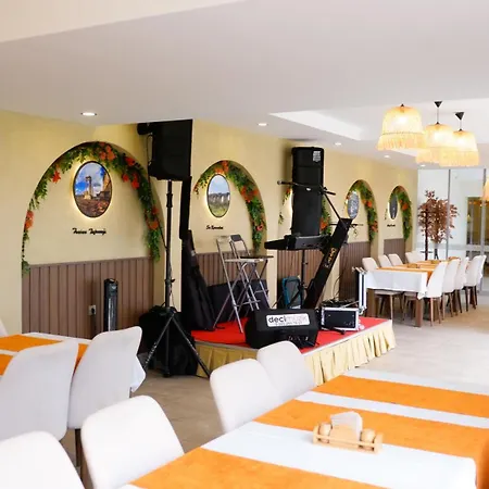 Labella Hotel 2*