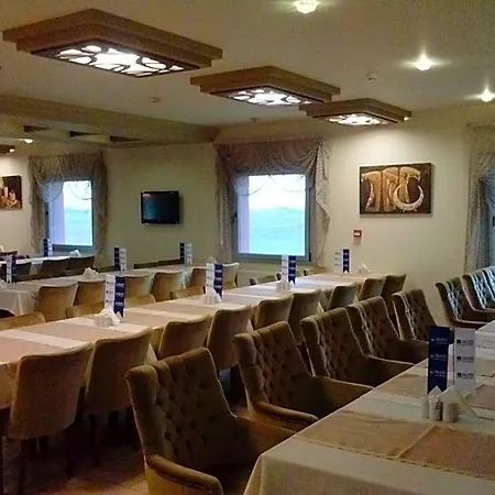 拉贝拉伯尔加玛酒店 酒店 贝尔加马